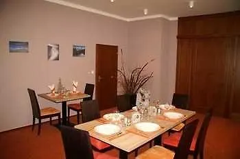 Hotell Avalanche 3*