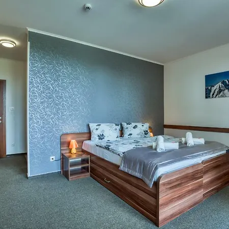 Avalanche Hotell 3*